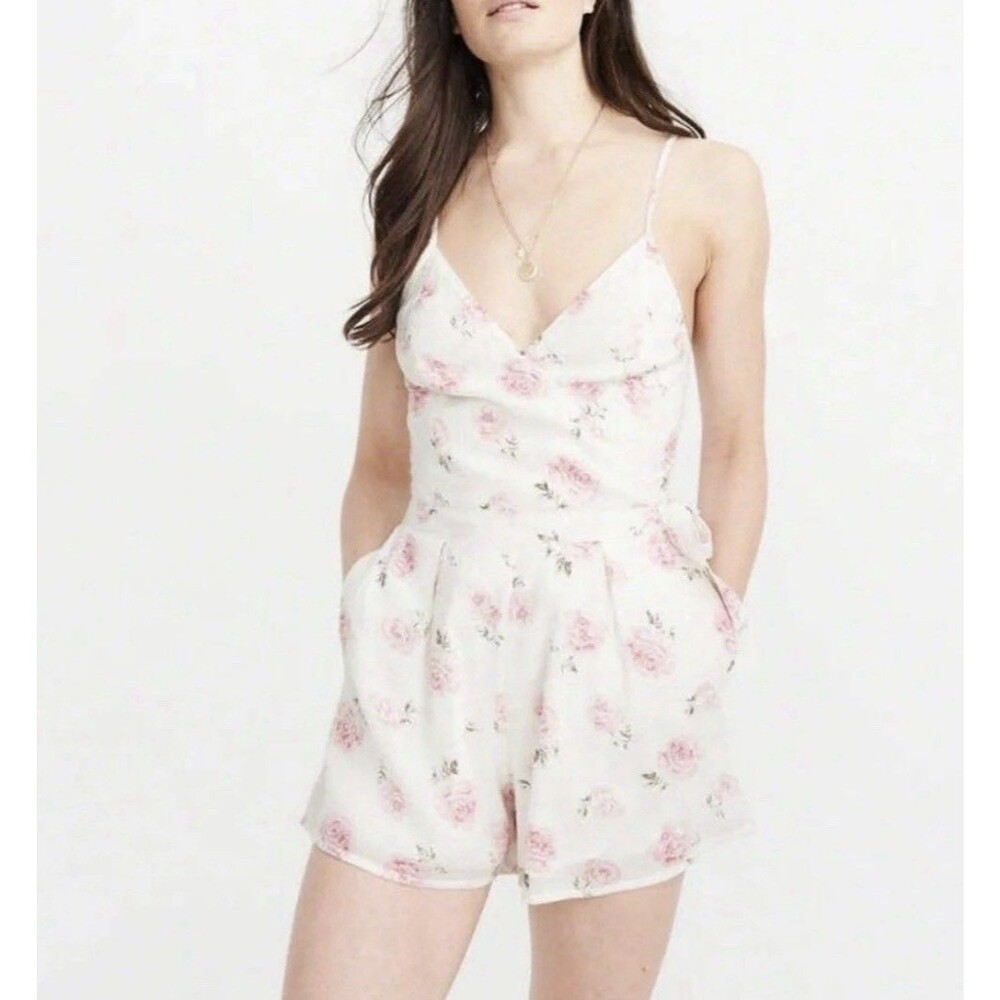 Abercrombie & Fitch Floral Romper Sz Small Pink Rose Side Tie Adjustable Straps